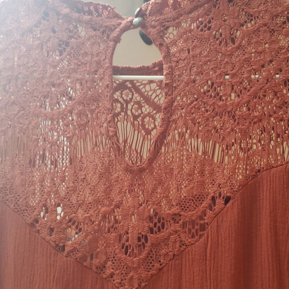 Dress - Picture 3 of 4